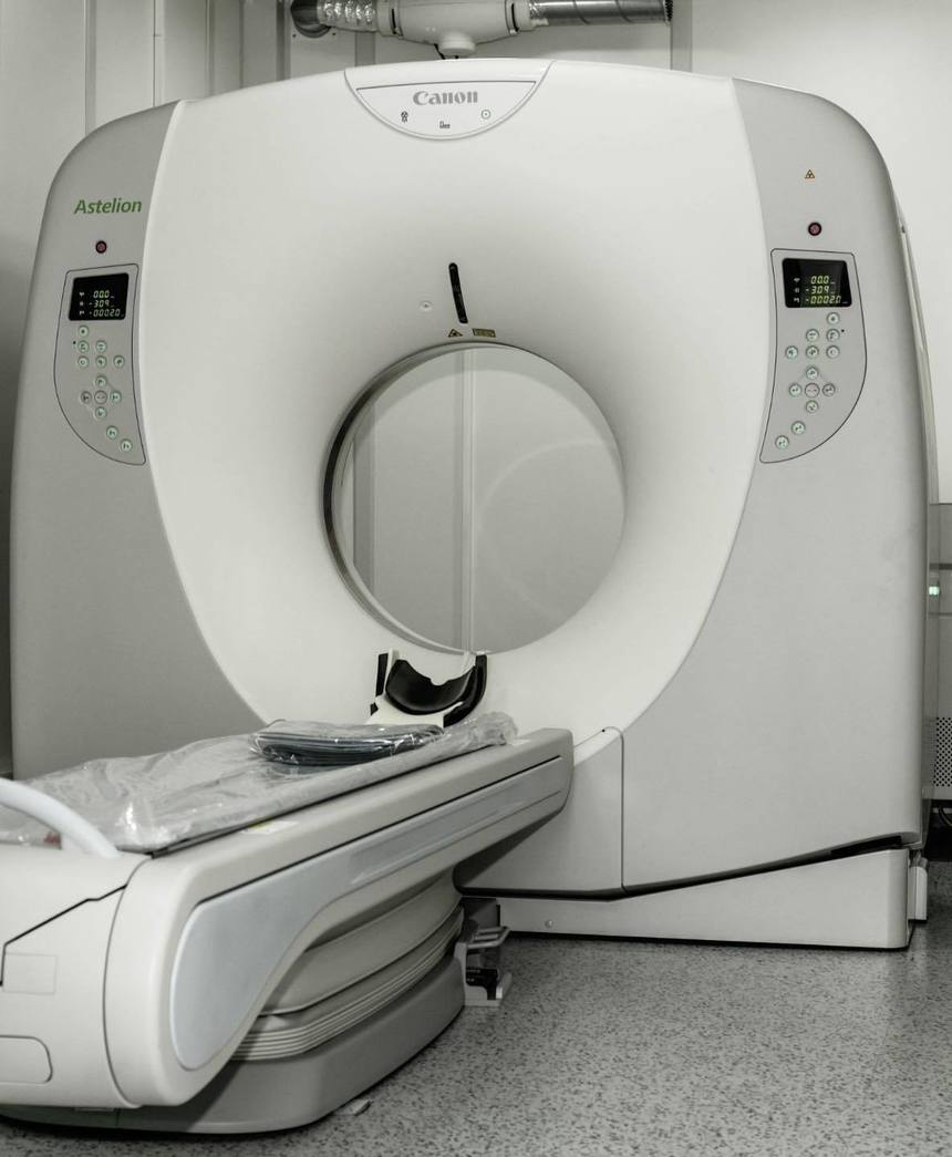 Computerul tomograf de la Institutul „Matei Balş” achiziţionat în data de 6 mai este funcţional începând de vineri, anunţă primarul Sectorului 1