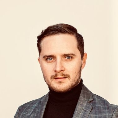 Bujduveanu: Firea a intrat în istorie - este primul primar care falimentează Bucureștiul. Pozează din nou în victimă şi susţine că afacerea Constanda a falimentat Capitala. Minte ca întotdeauna
