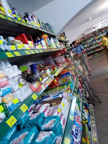 Poliţist din Gorj, amendat cu 500 de lei pentru că nu a purtat mască de protecţie într-un magazin/ El este cercetat disciplinar