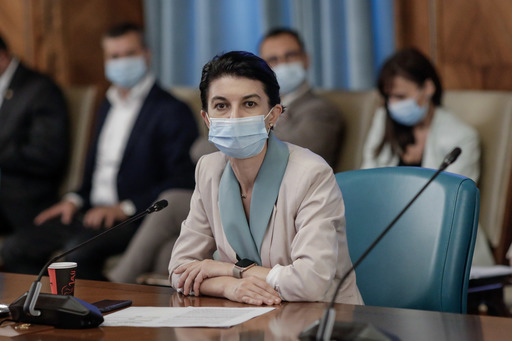 Ministrul Muncii, întrebat când vor creşte pensiile după stabilirea procentului de 14: Criza nu s-a terminat