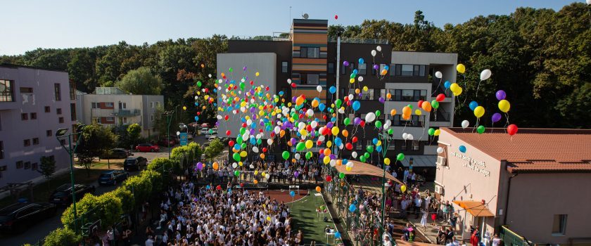 Cum a gestionat o şcoală internaţională bilingvă din Bucureşti primul caz de Covid-19 în rândul personalului