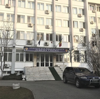 Vâlcea: Zece unităţi de învăţământ care sunt situate în localităţi cu rată mică de infectare şi s-ar fi încadrat în scenariul verden au optat pentru şcoala în sistem mixt, din cauza lipsei de spaţiu