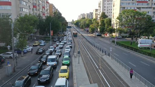 STB extinde banda unică pentru circulaţia autobuzelor pe linia de tramvai, cu autobuzele liniei 232