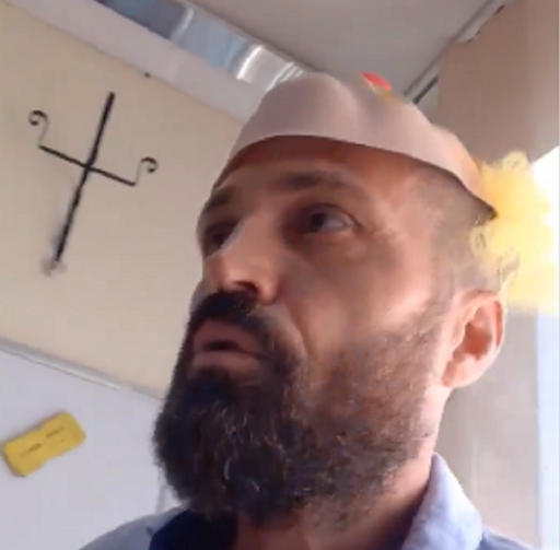 Profesorul din Oradea care i-a îndemnat pe elevi să nu poarte masca de protecţie, cercetat pentru zădărnicirea combaterii bolilor şi nerespectarea măsurilor legale de securitate şi sănătate în muncă
