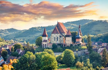 Groupama Asigurări a lansat asigurarea de călătorie pentru destinaţiile din România. Preţul unei asigurări începe de la 34 lei de persoană, pentru  o vacanţă de patru zile