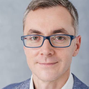Stelian Ion, despre ce măsuri ar putea fi luate în Constanţa: Important e să mai tăiem din beculeţele de sărbători pentru că până la beculeţe avem de făcut curăţenie în oraş