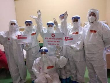 UPDATE - Sindicaliştii din Sănătate, în grevă japoneză de Ziua Mondială a Muncii Decente/ Ei cer remuneraţie corectă şi securitate în timpul serviciului, acuzând epuizarea fizică şi psihică/ Peste 32.000 de sindicalişti Sanitas participă - FOTO