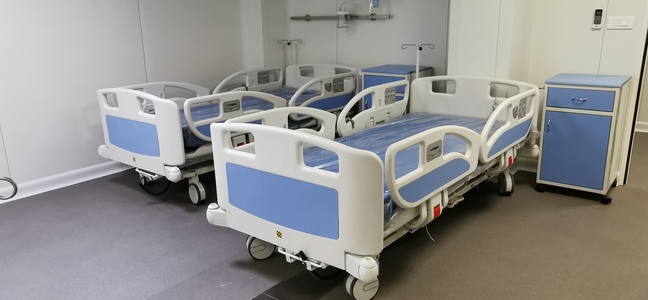 Tătaru: Spitalele de faza a treia, spitalele judeţene şi cele municipale trebuie să pregătească paturi pentru pacienţi cu COVID-19