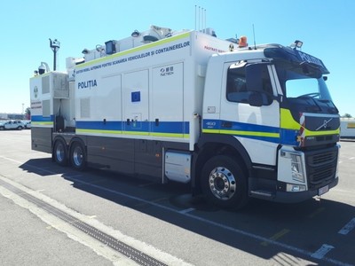 Poliţia va avea un sistem modern pentru scanarea vehiculelor şi containerelor în Portul Constanţa, prin proiectul Cargoscan cu finanţare europeană | FOTO