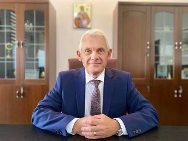 Prefectul de Sibiu, către un medic de la UPU care a sesizat că nu mai sunt locuri pentru internarea pacienţilor cu coronavirus: Ne facem de toată minunea