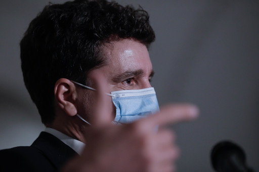 Nicuşor Dan: Oamenii din sistemul medical sunt la limita puterilor/ Primarul general consideră că decalarea programului de lucru în companii trebuie făcută ”în cel mai scurt timp posibil”