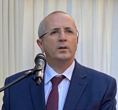 Preşedintele Colegiului Medicilor:Ar trebui pus la punct un „algoritm de selecţie” pentru pacienţii cărora li se atribuie un loc la terapie intensivă, în perioade de criză. Nu medicul trebuie să decidă. Este inuman să ceri unui medic să facă acest lucru