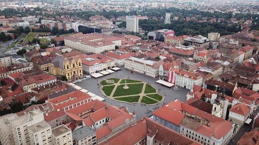 Judeţul Timiş este "dinamic", iar atuurile sunt podgoriile, berea, folclorul şi gastronomia. Asociaţia pentru Promovarea şi Dezvoltarea Turismului pregăteşte brandul turistic al judeţului