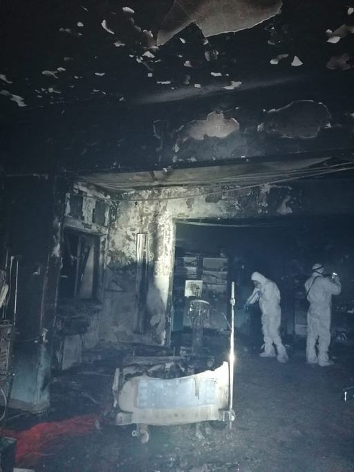 SJU Neamţ vine cu precizări: Aparatura din secţia ATI în care s-a declanşat incendiul era nouă, cu o durată de folosire de aproximativ un an