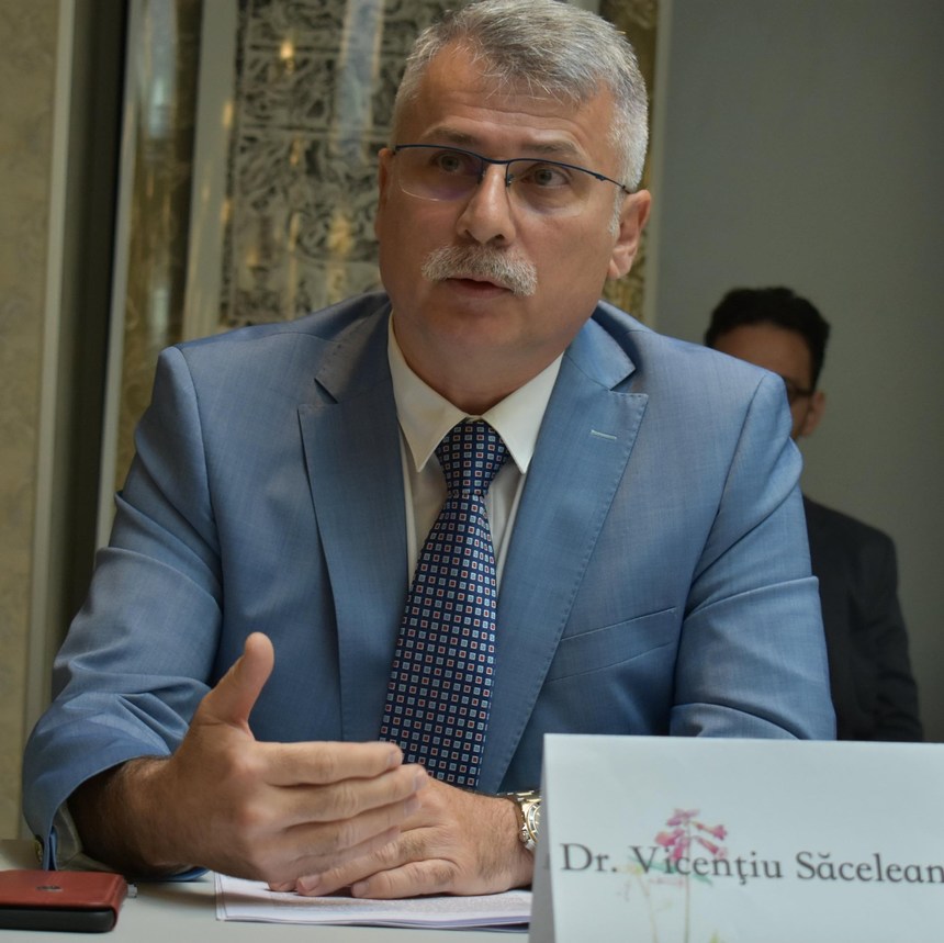 Şeful Secţiei de Neurochirurgie din Spitalul Judeţean Sibiu renunţă la funcţia de consilier local: Cred că este nevoie ca întregul meu timp să fie dedicat pacienţilor în aceste momente dificile