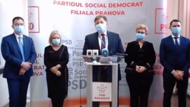 Rafila: Eu nu vreau să ajungem în situaţia în care ţările din UE vor începe să funcţioneze cvasi-normal, iar România va continua ani de zile, datorită unor aşa-zise zvonuri sau opinii ale unor persoane publice care descurajează lumea să se vaccineze