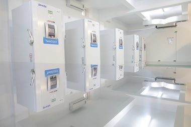 Centrul naţional de stocare a vaccinurilor anti-COVID-19 din cadrul Institutului „Cantacuzino” - FOTO
