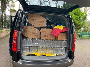 O echipă a ambasadei României la Londra acordă asistenţă consulară românilor afectaţi de măsurile adoptate de Regatul Unit şi state europene, pentru limitarea răspândirii infecţiei cu noua tulpină a coronavirusului