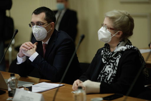 Vlad Voiculescu, despre criza COVID-19: Este critic să fie îmbunătăţită comunicarea publică, este critic ca românii să respecte regulile deja transmise de autorităţi/ Nicio măsură nu poate fi exclusă, este vorba de sănătatea populaţiei