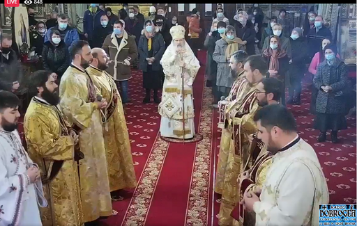 UPDATE - Arhiepiscopul Tomisului a împărtăşit zeci de persoane la slujba de Crăciun, fără a purta mască, deşi Constanţa este în carantină / Prefect: Situaţia este în atenţia organelor de ordine şi siguranţă publică / Precizările IPJ Constanţa - FOTO