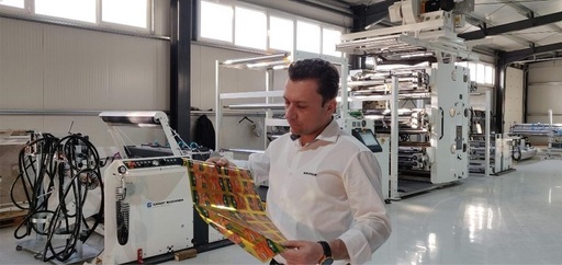 Un director de firmă din Iaşi cere autorităţilor ca angajaţii implicaţi direct în producţie să aibă prioritate la vaccinare

