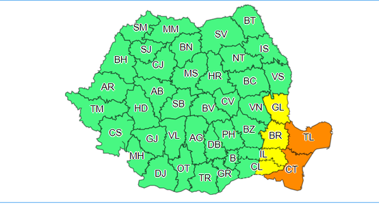 UPDATE - Cod galben de ninsori viscolite în Dobrogea, estul Munteniei şi sud-estul Moldovei, până joi dimineaţă/ În Tulcea şi Constanţa este cod portocaliu/ Drumuri închise