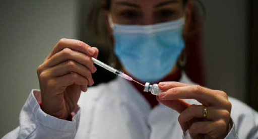 Comitetul de coordonare a vaccinării: Persoanele cu vârsta sub 65 de ani programate să fie vaccinate între 30 ianuarie şi 11 februarie, reprogramate începând din 16 februarie. Programările pentru cei peste 65 de ani rămân valabile