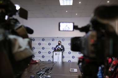 Vlad Voiculescu: Incendii precum cele de la Institutul Matei Balş sau de la spitalul din Piatra Neamţ se pot repeta în alte unităţi medicale. Vom construi spitale noi. Nu există soluţie magică pentru a transforma o clădire veche într-o clădire nouă