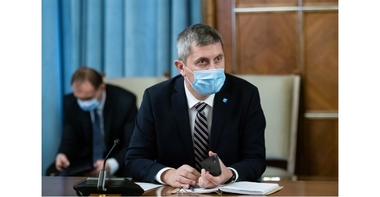 Barna: Ne dorim ca în următoarele săptămâni să eliminăm pensiile speciale ale parlamentarilor. Vom modifica şi Codul administrativ, astfel încât să abrogăm pensiile speciale ale primarilor 