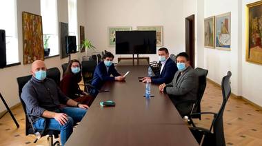 Nicuşor Dan: Municipiul Bucureşti va avea în 2 ani o hartă geospaţială. Pe de o parte, supraterană, cuprinzând clădirile şi arterele, mobilierul urban. Pe de altă parte, subterană, cuprinzând toate reţelele