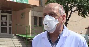 Virgil Musta: În ultimele 2 săptămâni ne-am confruntat cu un număr foarte mare de cazuri de îmbolnăviri covid-19 / Din păcate, un procent mare dintre persoane se prezintă foarte târziu pentru evaluări, când deja au forme avansate de boală

