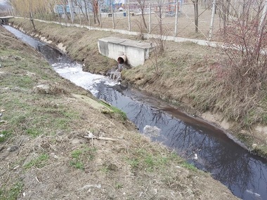 Activitatea staţiei de epurare Ceptura, suspendată după ce Garda de Mediu a constatat că de acolo s-au deversat ape uzate într-un pârâu
