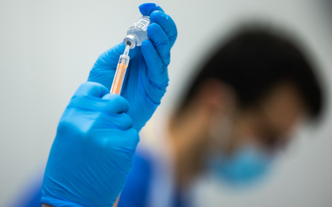 Andrei Baciu anunţă deschiderea a încă 160 de fluxuri de vaccinare în localităţi cu rata mare de infectare 