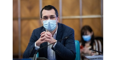 Voiculescu, despre paturile ATI: Se fac eforturi în fiecare zi pentru a creşte numărul de paturi, dar există o limită, limita e dată de personal / Putem să cumpărăm echipamente, dar ca să găseşti un medic e o provocare 