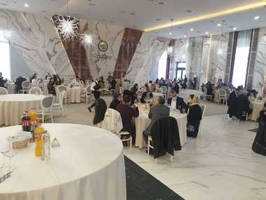 Reprezentanţii Mandachi Hotel Suceava, despre sancţiunile date după un control: Este exclus orice termen de petrecere sau distracţie, nu a existat niciun mire, nicio mireasă, nicio formaţie, niciun DJ, nici măcar muzică ambientală şi nu s-a dansat