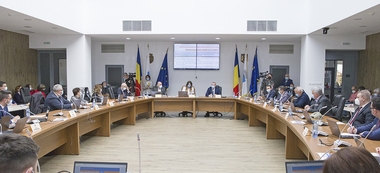 Consiliul Local Galaţi a aprobat acordarea unui stimulent financiar de 1.000 de lei pentru fiecare nou-născut pentru a încuraja natalitatea

