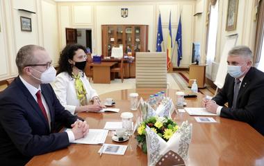 Lucian Bode: Pe măsură ce restricţiile vor fi eliminate, consider că este foarte important să ne concentrăm acţiunile viitoare pe reconstrucţia sistemelor publice afectate de pandemie şi pe implementarea lecţiilor învăţate