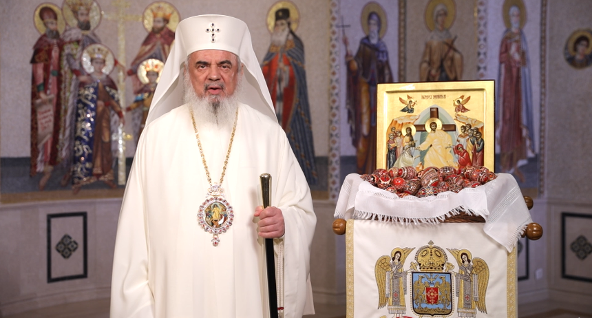 Patriarhul Daniel, îndemn de Paşti pentru românii din străinătate: Să aprecieze ospitalitatea ţărilor în care locuiesc acum - VIDEO