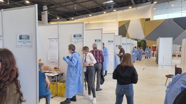 Peste 8.000 de oameni s-au imunizat la Maratonul vaccinării de la Timişoara. 1.233 de oameni au primit serul Johnson&Johnson
