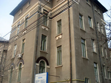 Bucureşti - Un singur pacient cu Covid-19 e internat în secţia de ATI a Spitalului CF Witting şi alţi 7 pe secţii, la peste 300 de angajaţi. 6 chirurgi, detaşaţi la alt spital  Medic: Am pierdut 5 pacienţi pentru că nu au putut intra la control