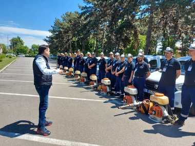 Ploieşti: Primarul a verificat modul în care se desfăşoară activităţile de dezinsecţie şi deratizare / Andrei Volosevici: Consider că ploieştenii dispun de servicii de calitate pe acest profil - FOTO