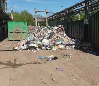 Octavian Berceanu: Mii de tone de deşeuri sunt depozitate într-o pseudostaţie de sortare la Platforma Nitramonia, în judeţul Braşov. Sunt sigur că Garda de Mediu are de muncă în această locaţie - VIDEO