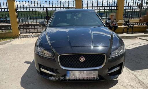 Galaţi: Poliţiştii de frontieră au depistat un autoturism de lux furat din Marea Britanie