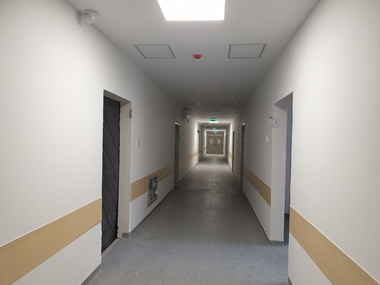 Guvernul a aprobat un plan pentru redeschiderea spitalelor pentru alte patologii  - Acesta depinde de rata de infectare din localitate şi gradul de ocupare a paturilor / Redeschiderea are două etape şi vor fi păstrate în continuare paturi pentru COVID-19  

