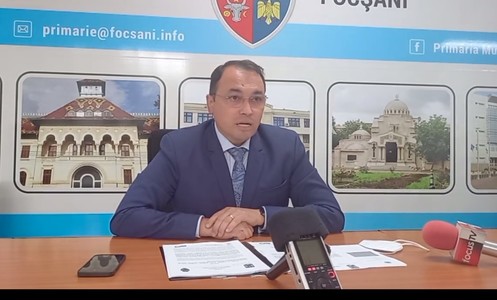 Primarul din Focşani anunţă că instituţia funcţionează ”în sistem de avarie”, după invalidarea bugetului / PNL Vrancea susţine că Primăria poate funcţiona normal