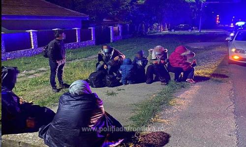 Mehedinţi: Şase adulţi şi cinci copii au fost depistaţi la malul Dunării de către poliţiştii de frontieră 