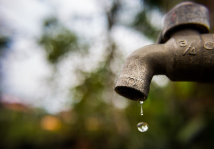 Cel mai mare furnizor de apă din Prahova face apel la populaţie să „utilizeze raţional” această resursă
