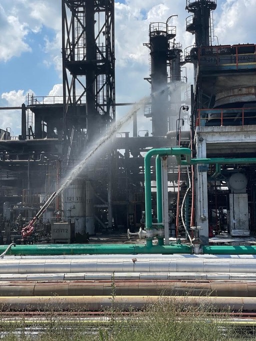 UPDATE Starea celor doi răniţi cu arsuri de la Rafinăria Petromidia este stabilă şi ei ar putea fi transferaţi în străinătate / Cîţu: Cel mai probabil, transferul acestora ar urma să fie făcut mâine