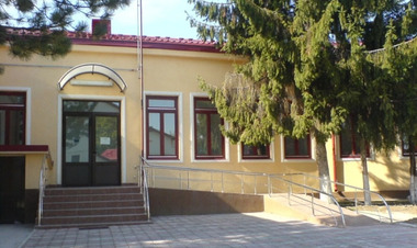 Activitatea Secţiei Oncologie a Spitalului Judeţean Buzău, la care sunt înscrişi aproape 8.000 de bolnavi de cancer,  suspendată săptămâna viitoare pentru că singurul medic intră în concediu de odihnă