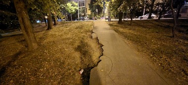 UPDATE - Ungureanu, despre Herăstrău: Nu am văzut şobolani şi şerpi, pentru că este beznă complet. Nicuşor, dacă ai coborî printre bucureşteni ai auzi nemulţumirile/ Arată la fel de rău ca în timpul doamnei Firea / Critici şi pentru Clotilde Armand 